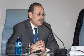Javier Sampedro Molinuevo. Panel de expertos del 4º Congreso Internacional de Actividad Físico-Deportiva para Mayores. Escuela Técnica Superior de Ingeniería Informática y Telecomunicaciones. Marzo de 2011