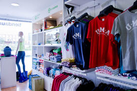 Tienda UMA. Campus de Teatinos. Mayo de 2013