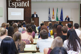 José Ángel Narváez en la graduación de alumnos del CIE-UMA el Día del Español. Centro Internacional de Español de la Universidad de Málaga. Junio de 2016