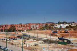 Obras junto al tranvía en el Bulevar del Campus de Teatinos. Julio de 2021