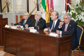 Mesa presidencial. Nombramiento de Eugenio Chicano como miembro de la Real Academia de Bellas Artes de San Telmo. Salón de los Espejos, Ayuntamiento de Málaga. Septiembre de 2016