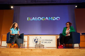 "Dialogando" con Clara Grima. Escuela de Ingenierías Industriales de la Universidad de Málaga. Mayo de 2024