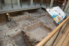 Depósitos de garum. Edificio del Rectorado. Abril de 2009