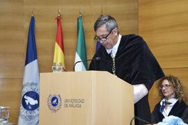 Discurso de Teodomiro López. Investidura como "Doctores Honoris Causa" de Antonio García Berrio y Pilar Palomo Vázquez por la Facultad de Filosofía y Letras de la Universidad de Málaga. Edificio del Rectorado. Junio de 2024
