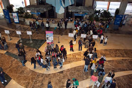 Entrega de acreditaciones y documentación. 3º Congreso Internacional de Actividad Físico-Deportiva para Mayores de la Universidad de Málaga. Palacio de Ferias y Congresos de Málaga. Marzo de 2009