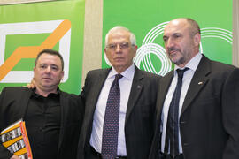 Pablo Podadera, Josep Borrell y Eugenio Luque momentos previos a la conferencia de Josep Borrell. Facultad de Ciencias Económicas y Empresariales. Febrero de 2017