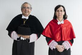 José Ángel Narváez y Emilia Casas Baamonde. Retrato previo a su investidura como Doctora "Honoris Causa" por la Facultad de Derecho de la Universidad de Málaga. Paraninfo. Noviembre de 2022