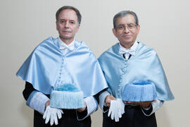Retrato de Hipólito Esteban y Antonio Soler previo a su investidura como Doctor "Honoris Causa" por la Facultad de Filosofía y Letras de la Universidad de Málaga. Paraninfo. Junio de 2016