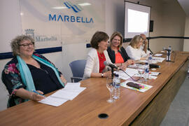 Mesa Redonda: “Violencia contra la mujer y medios de comunicación”. Curso "Mujeres frente a la violencia". Cursos de verano 2018 de la Universidad de Málaga. Marbella. Julio de 2018