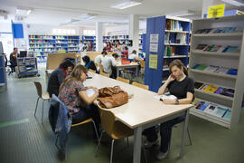 Biblioteca de Ciencias de la Salud. Paseo de los Martiricos. Octubre de 2012