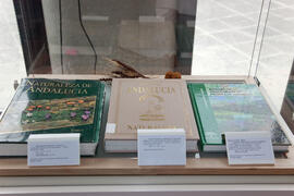 Inauguración de la exposición "El Bosque en Palabras". Biblioteca General. Mayo de 2011