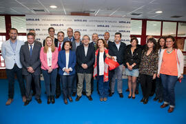 Foto de grupo. Inauguración de las Jornadas de Puertas Abiertas de la Universidad de Málaga. Complejo Polideportivo Universitario. Abril de 2016