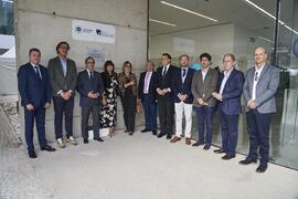 Foto de grupo. Inauguración la nueva Facultad de Psicología y Logopedia de la Universidad de Málaga. Campus de Teatinos. Octubre de 2022