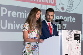 María Guerrero y Guillermo Villalobos presentan la Gala del Deporte Universitario 2017. Escuela Técnica Superior de Ingeniería de Telecomunicaciones. Junio de 2017