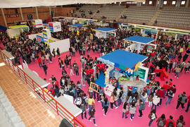 Estand del Centro de Magisterio "María Inmaculada". Jornadas de Puertas Abiertas de la Universidad de Málaga. Complejo Polideportivo Universitario. Abril de 2016