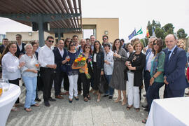 Entrega de flores a Coral Erades. Conmemoración del 30 Aniversario de la Oficina de Transferencia de Resultados de Investigación de la Universidad de Málaga (OTRI). Edificio del Rectorado. Mayo de 2019