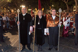 Antonio Ramírez de Arellano, Adelaida de la Calle y Joaquín Luque en la Estación de Penitencia de la Hermandad de los Estudiantes. Málaga. Marzo de 2015