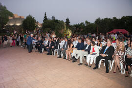 Asistentes al acto de bienvenida a los alumnos de intercambio internacional de la Universidad de Málaga. Jardín botánico. Octubre de 2016