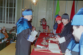 Investidura como Doctor "Honoris Causa" de D. Jacques-Louis Lions por la Universidad de Málaga. Teatro María Cristina. Enero de 1994
