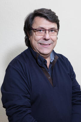 Antonio J. García Ruiz. Personal e instalaciones del Departamento de Farmacología. Facultad de Medicina. Noviembre de 2015