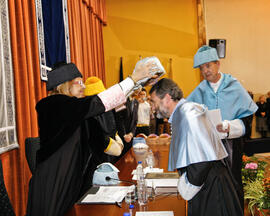Investidura de nuevos doctores por la Universidad de Málaga. Paraninfo. Abril de 2008