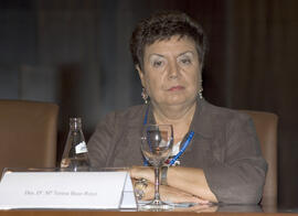 Teresa Bazo. Panel de Expertos. 2º Congreso Internacional de Actividad Físico-Deportiva para Mayores de la Universidad de Málaga. Palacio de Ferias y Congresos de Málaga. Marzo de 2007