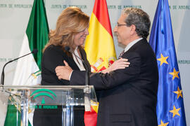 Susana Díaz y José Ángel Narváez en su toma de posesión como Rector de la Universidad de Málaga. Palacio de San Telmo, Sevilla. Enero de 2016