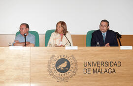 Homenaje a D. Nicolás Castellanos, Presidente de la Asociación Hombres Nuevos. Rectorado de la Universidad de Málaga. Junio de 2006