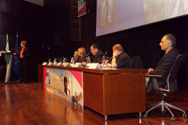 Ponencia de Jessie Jones. Panel de Expertos. 3º Congreso Internacional de Actividad Físico-Deportiva para Mayores de la Universidad de Málaga. Palacio de Ferias y Congresos de Málaga. Marzo de 2009