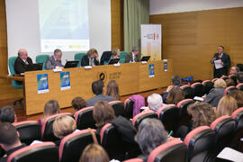 Intervención de Alejandro Gálvez. Mesa 1: "La perspectiva de las Naciones Unidas". Jornada "Brexit y Gibraltar. Un reto con oportunidades conjuntas". Edificio del Rectorado. Febrero de 2017