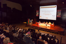 Ponencia de Antonio Cuesta. Panel de Expertos. 3º Congreso Internacional de Actividad Físico-Deportiva para Mayores de la Universidad de Málaga. Palacio de Ferias y Congresos de Málaga. Marzo de 2009