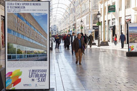 Exposición "La Universidad de Málaga del Siglo XXI". Calle Larios. Enero de 2017