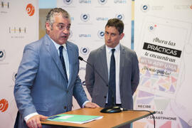 Javier Carnero y Rafael Ventura. Inauguración de la IV Feria de Empleo de la Universidad de Málaga. Escuela Técnica Superior de Ingenierías Industriales. Mayo 2018