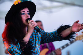 Concierto de Julia Martín. Festival solidario en los Baños del Carmen. Cursos de Verano de la Universidad de Málaga. Málaga. Julio de 2019