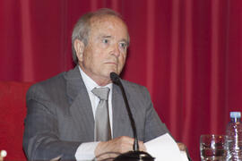 Homenaje a D. Alejandro Rodríguez Carrión, Decano de la Facultad de Derecho de la Universidad de Málaga. Facultad de Derecho. Mayo de 2009