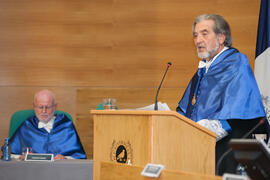 José Ramón Ramos en la investidura como Doctor "Honoris Causa" de Antonio Luque por la Facultad de Ciencias de la Universidad de Málaga. Edificio del Rectorado. Octubre de 2016