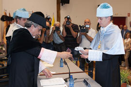Investidura como Doctor "Honoris Causa" de Antonio Soler por la Facultad de Filosofía y Letras de la Universidad de Málaga. Paraninfo. Junio de 2016
