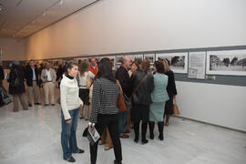 Inauguración de la exposición de fotografías de Roisin "Málaga, una visión panorámica". Rectorado. Diciembre de 2006