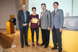 Entrega de becas. V Foro Arquia/Próxima 2016: Futuro Imperfecto. Paraninfo. Octubre de 2016