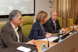 Joaquín Canca, Adelaida de la Calle y Javier Ramírez en la presentación del Archivo Fotográfico Histórico de la UMA. Rectorado. Febrero de 2015