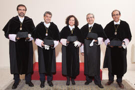 Retrato de grupo previo a la imposición de la Medalla de Oro de la Universidad de Málaga a la Universidad de Granada. Paraninfo. Diciembre de 2016