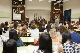Susana Cabrera en la graduación de alumnos del CIE-UMA el Día del Español. Centro Internacional de Español de la Universidad de Málaga. Junio de 2016