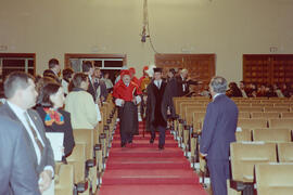 Investidura como Doctor "Honoris Causa" de D. Esteban Martín Rodríguez Cairo por la Universidad de Málaga. Paraninfo. Noviembre de 1999