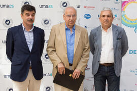 Llegada de Alfonso Guerra. Curso "Geopolítica y leyenda negra". Cursos de Verano de la Universidad de Málaga. Málaga. Julio de 2019