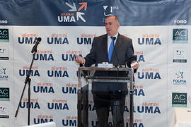 Juan José Sánchez Luque en su nombramiento como Alumno de Honor de la Universidad de Málaga y Presidente de Honor de la Unión Profesional Sanitaria de Málaga (UPROSAMA). AC Málaga Palacio. Febrero de 2015