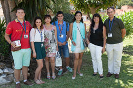 Foto de grupo. Entrega de premios en el Paraninfo de la Universidad de Málaga. Olimpiada Española de Economía, Fase Nacional. Junio de 2015