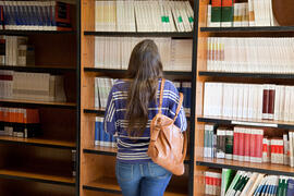 Biblioteca de Ciencias Económicas y Empresariales. Campus de El Ejido. Octubre de 2012