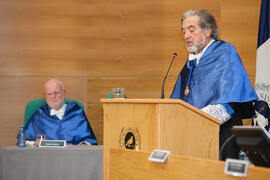 José Ramón Ramos en la investidura como Doctor "Honoris Causa" de Antonio Luque por la Facultad de Ciencias de la Universidad de Málaga. Edificio del Rectorado. Octubre de 2016