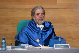José Ramón Ramos en la investidura como Doctor "Honoris Causa" de Antonio Luque por la Facultad de Ciencias de la Universidad de Málaga. Edificio del Rectorado. Octubre de 2016