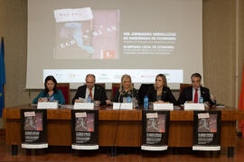 Inauguración de las VIII Jornadas Andaluzas de Enseñanza de Economía y entrega de premios de las VII Olimpiadas de Economía. Facultad de Ciencias Económicas y Empresariales. Febrero de 2015